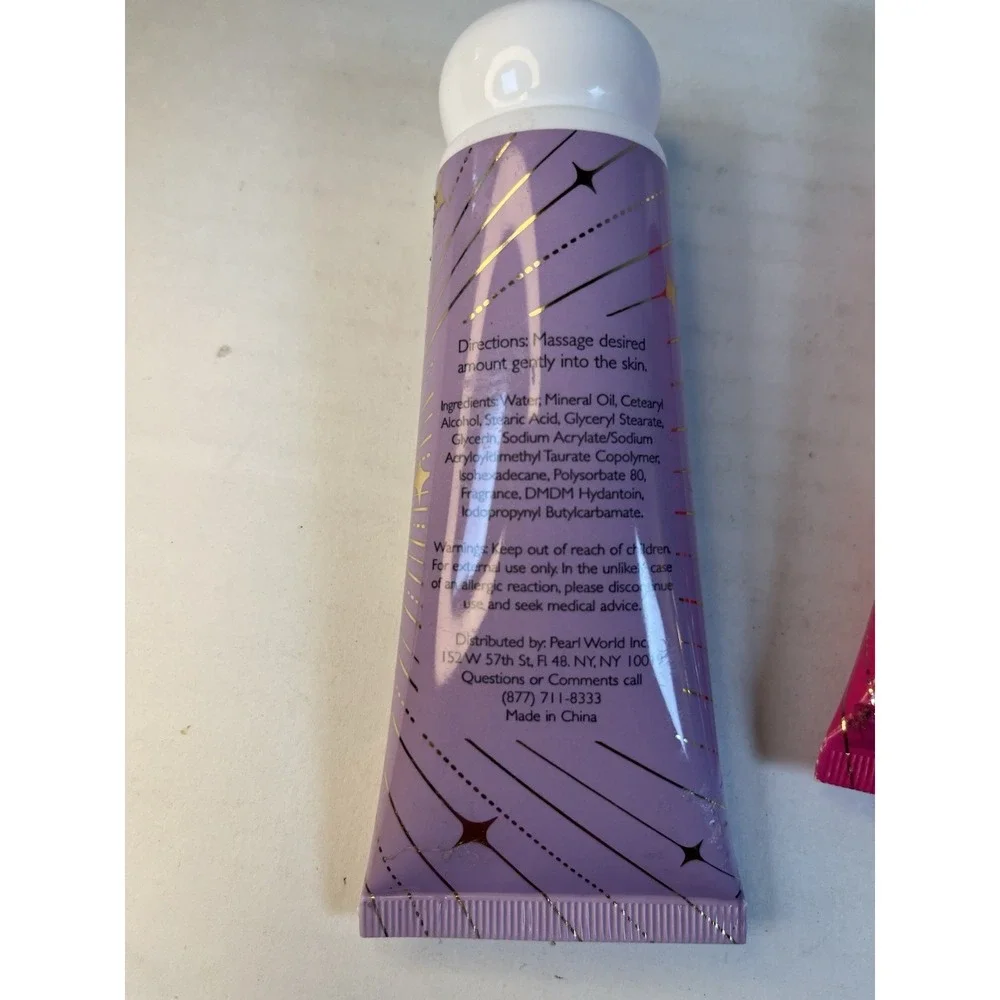 Smoke & Mirrors Body Lotions Sparkling Berries Travel  75 ml 2.54 fl oz Each